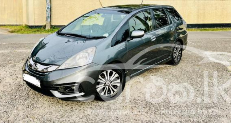 HONDA FIT SHUTTLE 2014