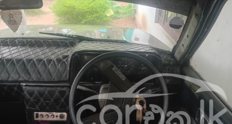 TOYOTA COROLLA 1983