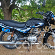 BAJAJ CT100 2017