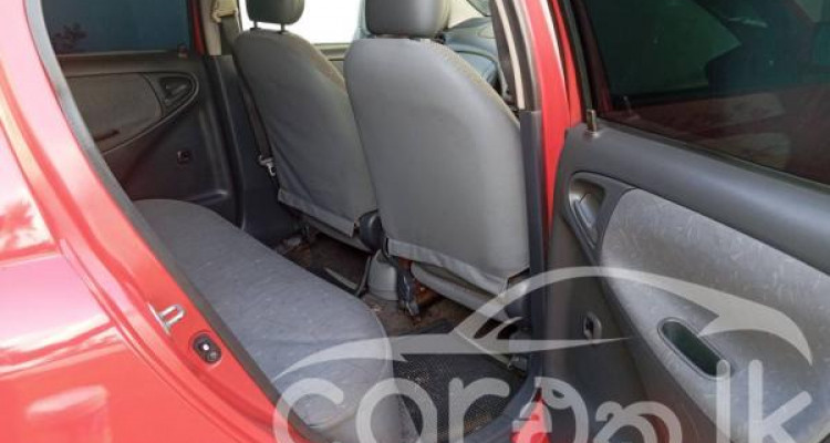 TOYOTA VITZ 1999