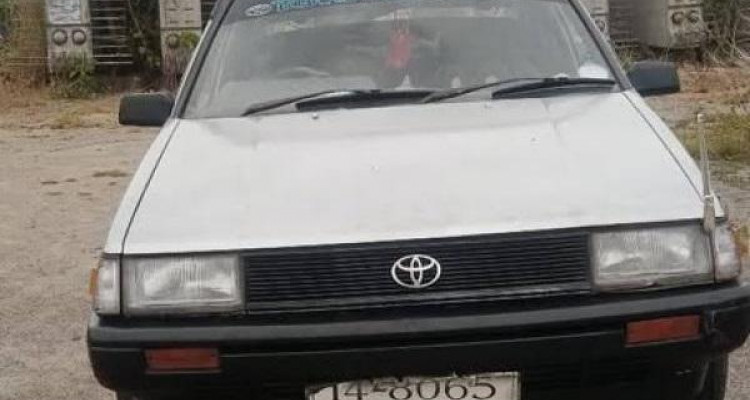 TOYOTA COROLLA AE80 1985