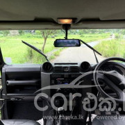 LAND ROVER DEFENDER 2002