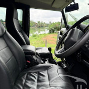 LAND ROVER DEFENDER 2002