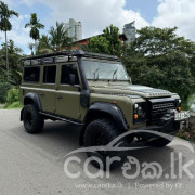LAND ROVER DEFENDER 2002