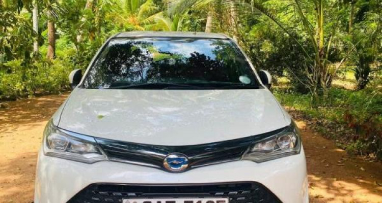 TOYOTA AXIO 2016