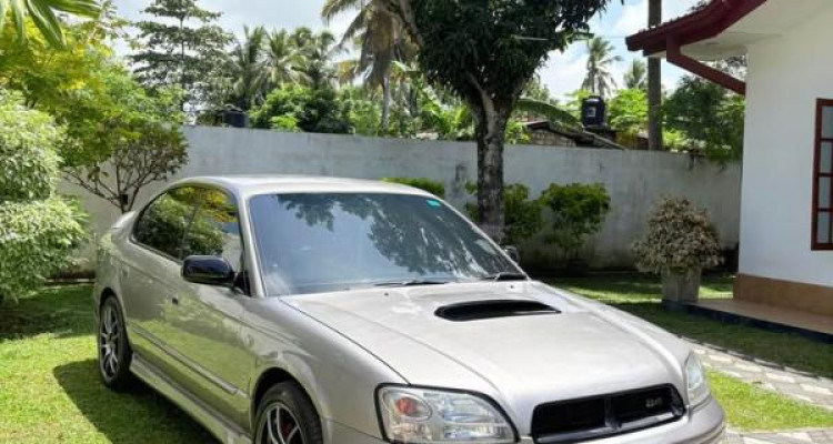 SUBARU LEGACY 2000