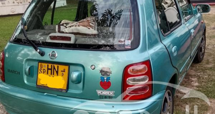 NISSAN MARCH K11 2000