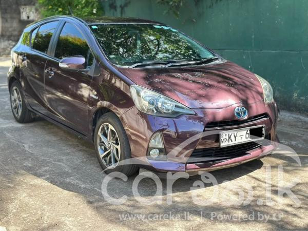 TOYOTA AQUA 2014