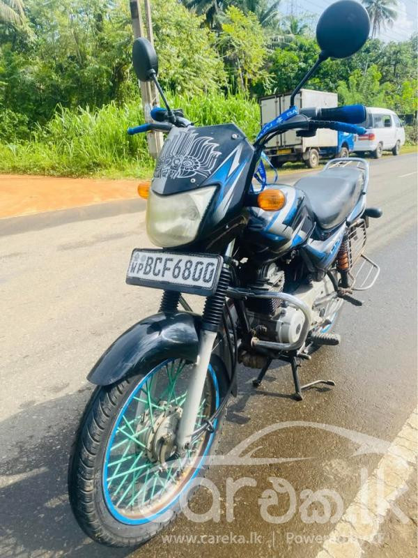 BAJAJ CT100 2015