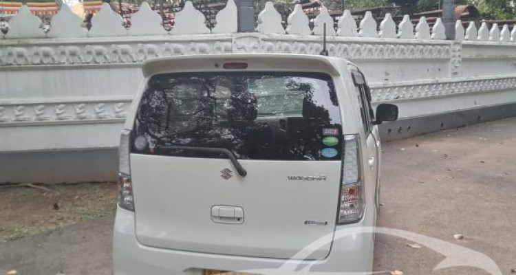 SUZUKI WAGON R 2014