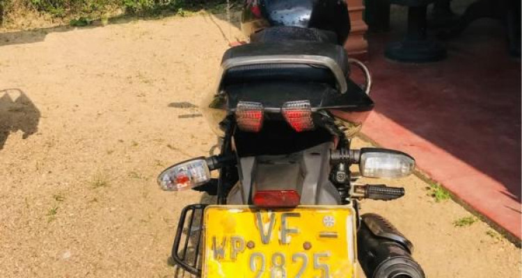 BAJAJ PULSAR 150 2009