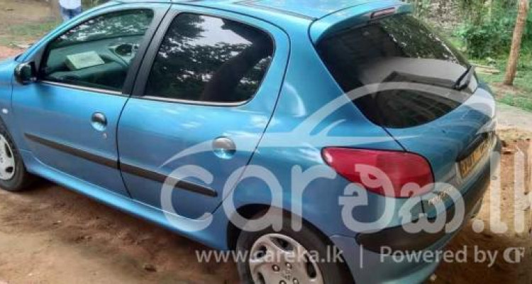 PEUGEOT 206 2002