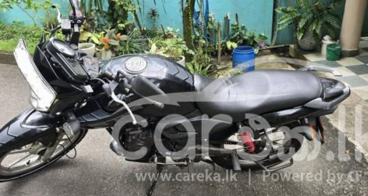 TVS APACHE 2012