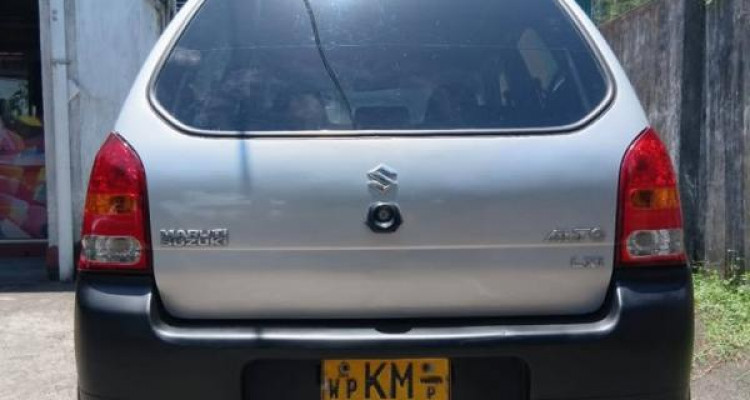 SUZUKI MARUTI 800 2010