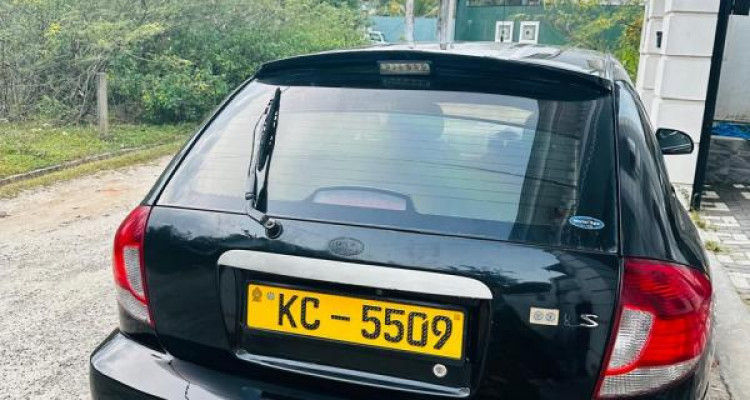 KIA RIO 2003