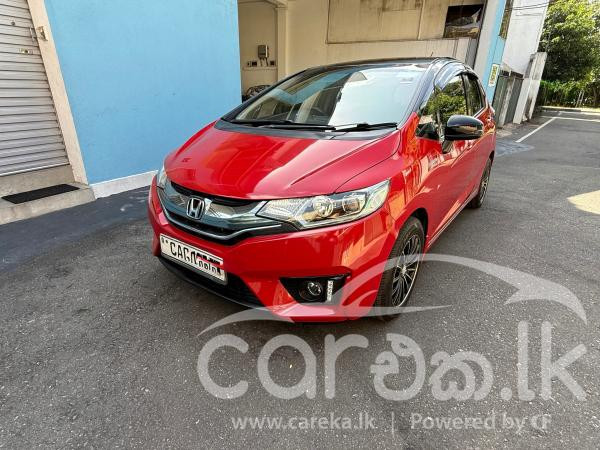 HONDA FIT GP5 2013