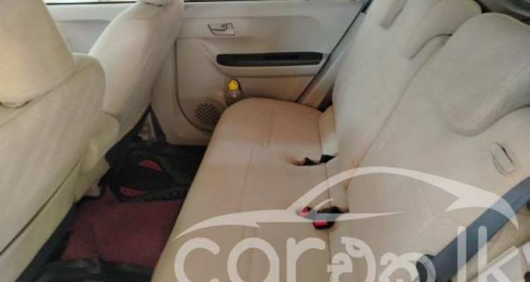 TOYOTA PASSO 2017