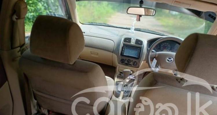 MAZDA FAMILIA 2001