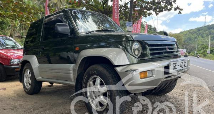 MITSUBISHI PAJERO 1997