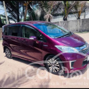 HONDA FREED 2014