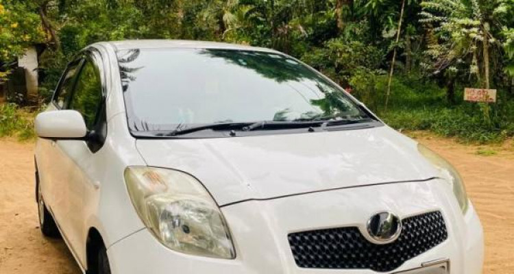 TOYOTA VITZ 2007
