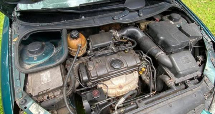 PEUGEOT 206 1999