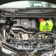 TOYOTA VITZ 2015