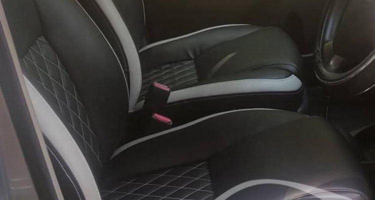 TOYOTA VITZ 2008