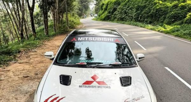 MITSUBISHI LANCER CB3A 1995