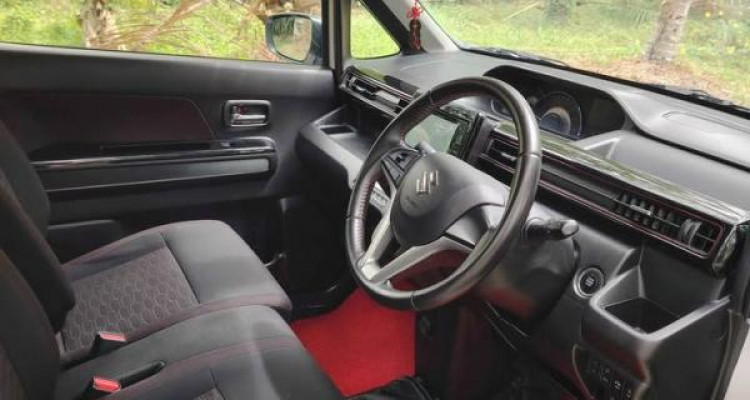 SUZUKI WAGON R STINGRAY 2018