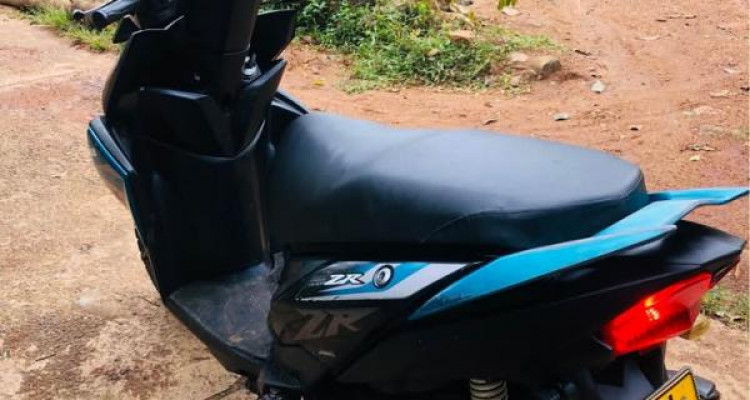 YAMAHA ZR 2018