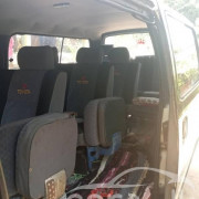 TOYOTA HIACE LH30 1981
