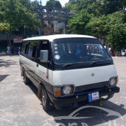 TOYOTA HIACE LH30 1981