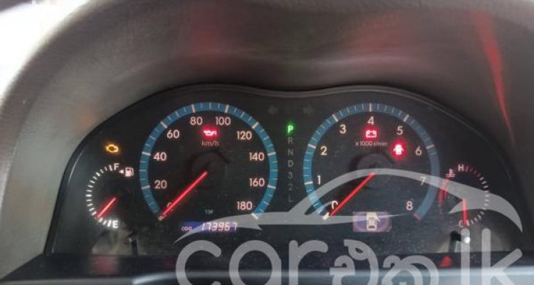 TOYOTA PREMIO 2011