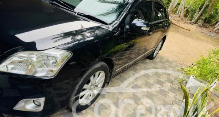 TOYOTA PREMIO 2009