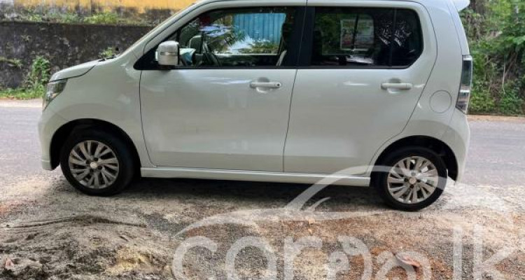 SUZUKI WAGON R FZ 2016