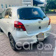 TOYOTA VITZ 2008