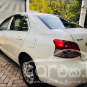 TOYOTA YARIS 2007