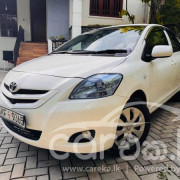 TOYOTA YARIS 2007