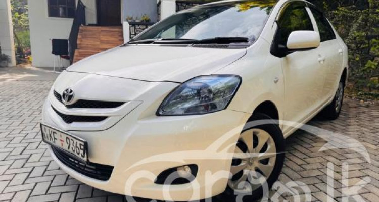 TOYOTA YARIS 2007
