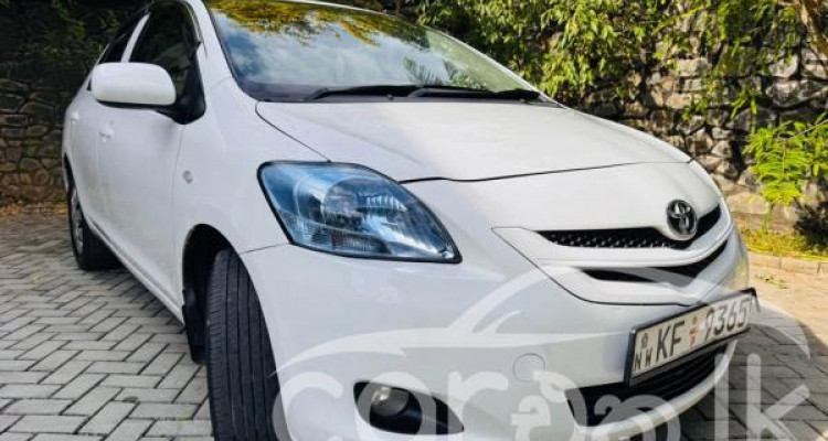 TOYOTA YARIS 2007