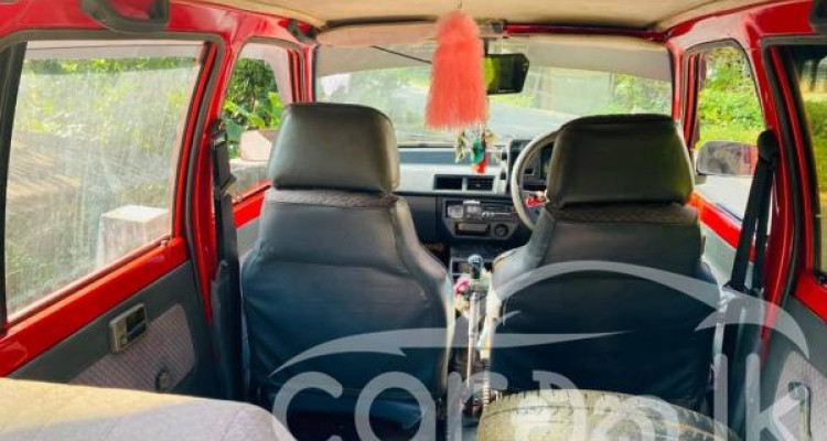 SUZUKI MARUTI 800 1995