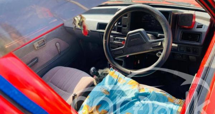 SUZUKI MARUTI 800 1995