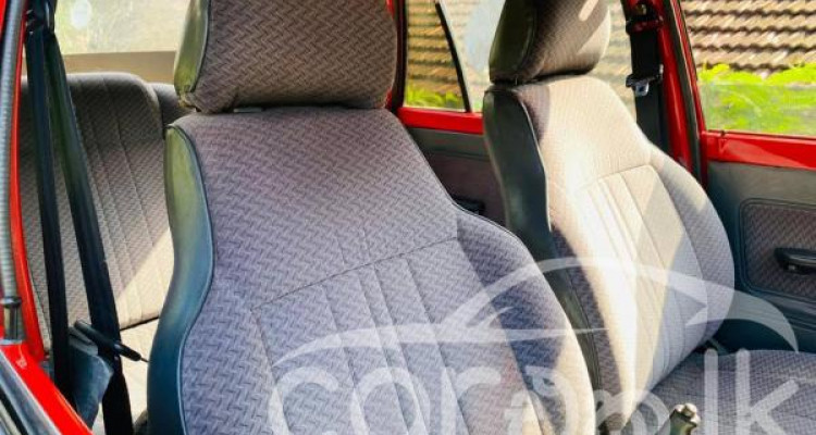 SUZUKI MARUTI 800 1995