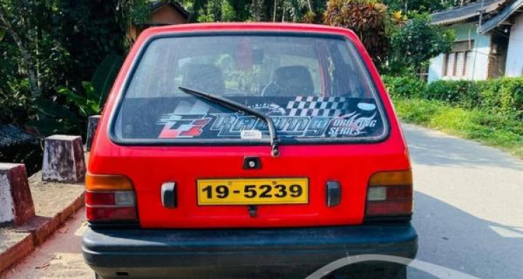 SUZUKI MARUTI 800 1995