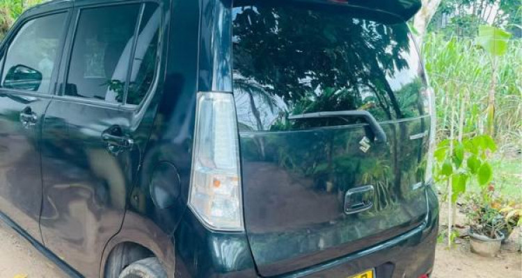 SUZUKI WAGON R 2014