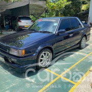 MAZDA FAMILIA 323 1986