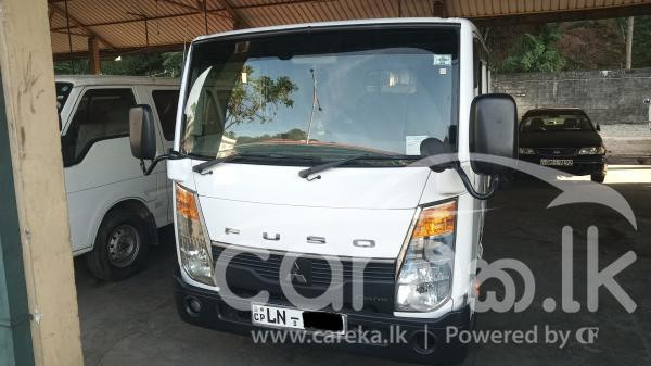 MITSUBISHI FUSO 2016