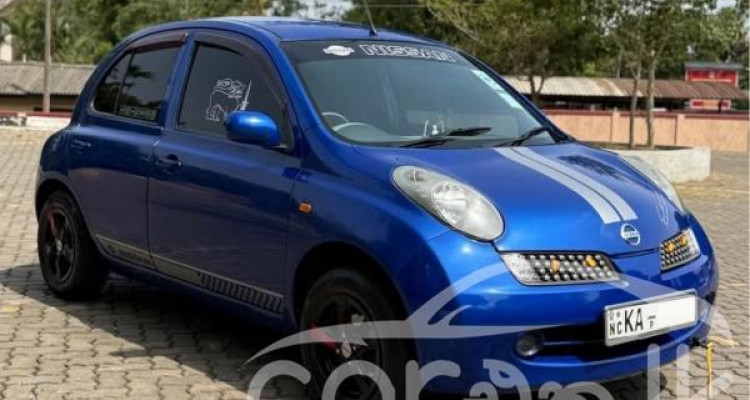 NISSAN MARCH AK12 2002