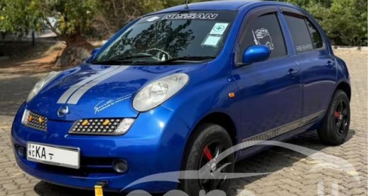 NISSAN MARCH AK12 2002